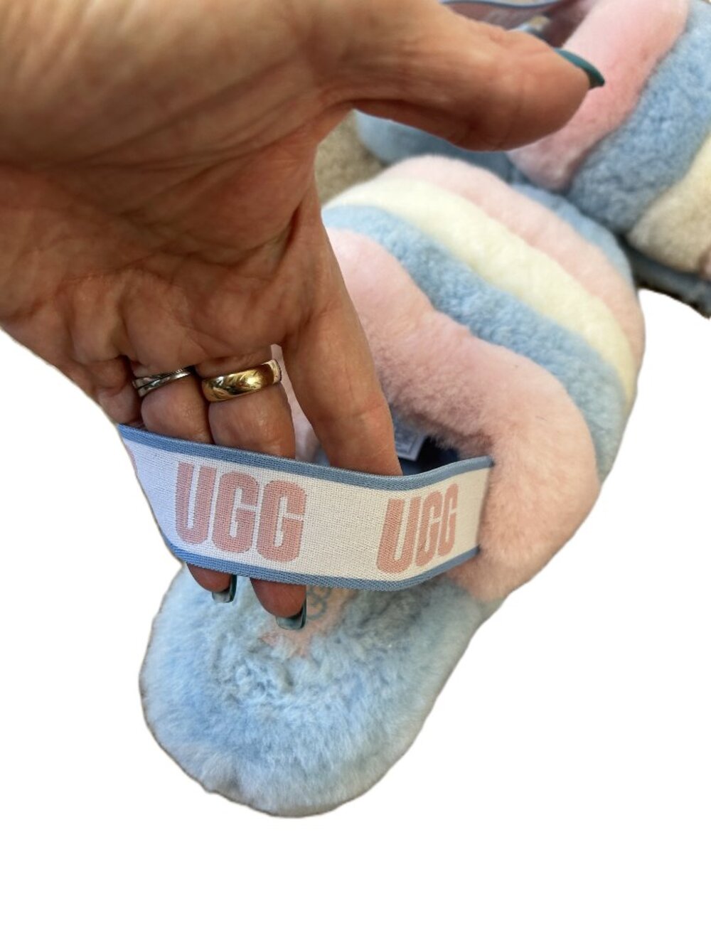 Ugg Fuzzy Plush Pink & Blue Open Toe Slippers 9 - Picture 4 of 5